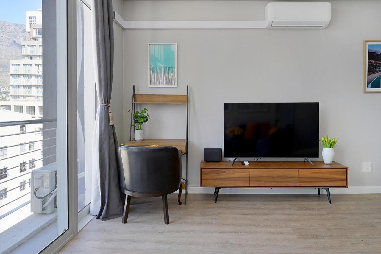 Apartment Zara - Luxurious 1 Bed, & Mountain Views In Centre